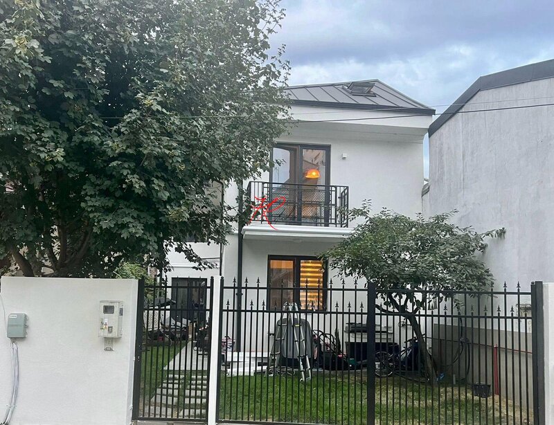 Polona, vanzare vila noua.